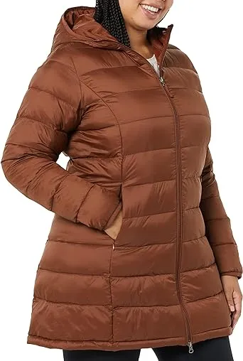 Amazon Essentials Women's Lightweight Water-Resistant Hooded Puffer Coat ...