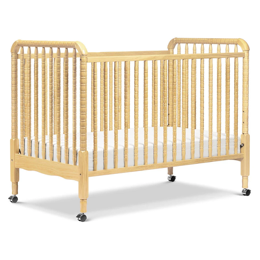 DaVinci Jenny Lind 3-in-1 Convertible Crib