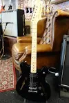 Fender Squier Affinity Series™ Starcaster®, Maple Fingerboard, Black