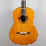 Yamaha C40II Classical Guitar in Natural Finish