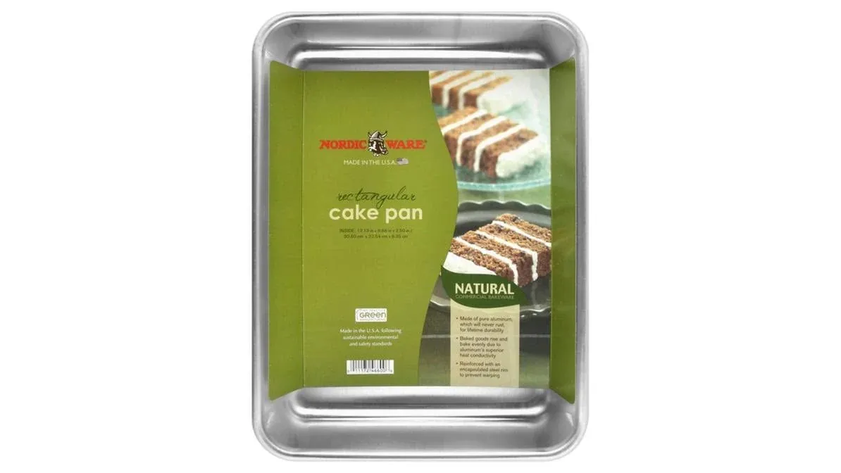 Nordic Ware Cake Pan, Rectangular