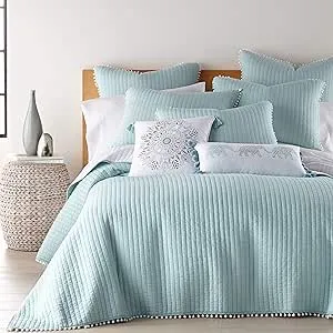 Levtex Home Pom Pom Quilt