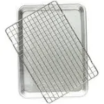 Nordic Ware Naturals Quarter Sheet with Oven Safe Nonstick Grid