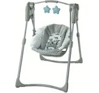 Graco Slim Spaces Compact Baby Swing