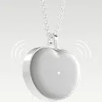 Long Distance Interactive Heartbeat Necklace