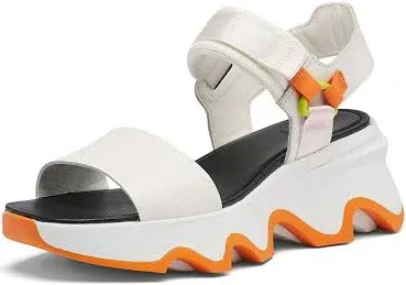 WOMEN'S KINETIC™ Y-STRAP HIGH SANDAL