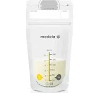 Medela Breastmilk Storage Bags, 200 Count, Ready to Use Breast Milk Storing Bags for Breastfeeding, Self Standing Bag, Space Saving Flat Profile, Hygienically Pre-Sealed, 6 Ounce