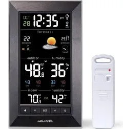 AcuRite 01121M Vertical Wireless Color Weather Station