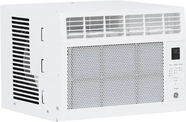 GE - 150 Sq. ft. 5,000 BTU Window Air Conditioner - White