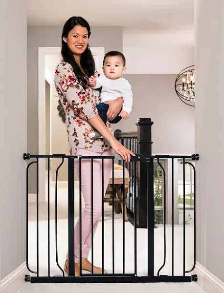 Easy Step® Extra Wide Black Safety Gate