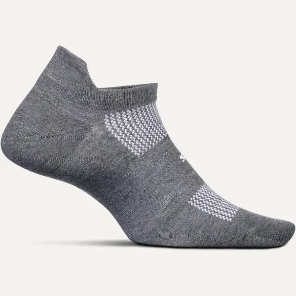 Feetures High Performance Light Cushion No Show Tab Socks