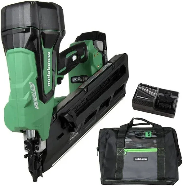 Metabo HPT 3-1/2-in 30-Degree Cordless Roundhead Framing Nailer (Battery and Charger Included) | NR1890DCSM