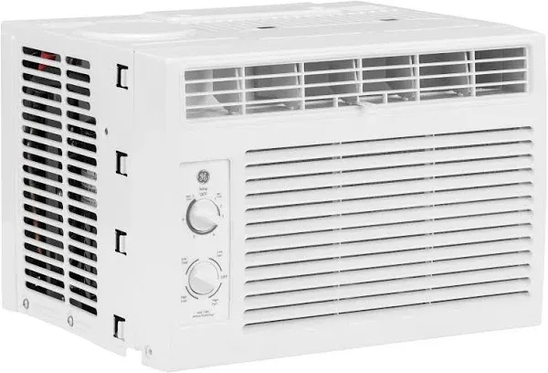 GE - 150 Sq. ft 5000 BTU Window Air Conditioner - White