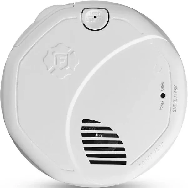 First Alert Wireless Interconnect Battery-Powered Photoelectric Smoke Detector