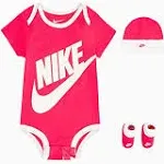 Nike Size 0-6m Futura Logo 3-Piece Box Set in Pink