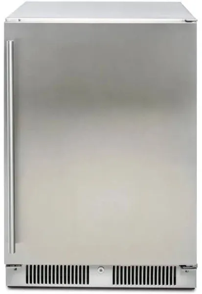 Blaze 24" Outdoor Solid Door Refrigerator 5.5 CF