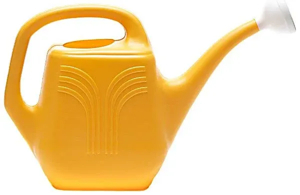 Bloem 2 Gallon Classic Watering Can