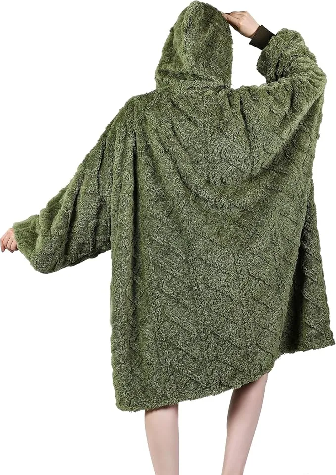 MIZZEO Microfiber Wearable Blanket, Oversized Light Wearable Blanket Hoodie for Adults, Cozy Soft Warm Plush Hooded Blanket Gifts for Women, One Size Fits All (Green)