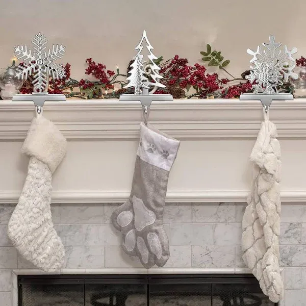 6 Pieces Snowflake Stocking Holder