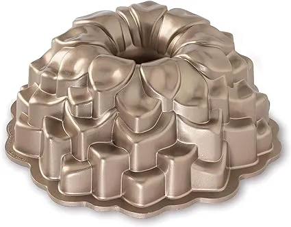 Nordic Ware Blossom Bundt Pan ,Toffee