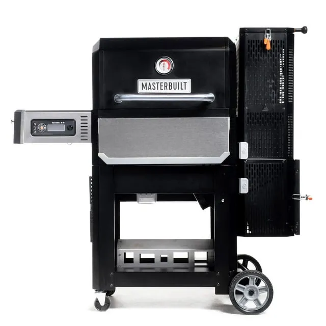 Masterbuilt Gravity Series 800 Digital Charcoal Griddle + Grill + Smoker in Black