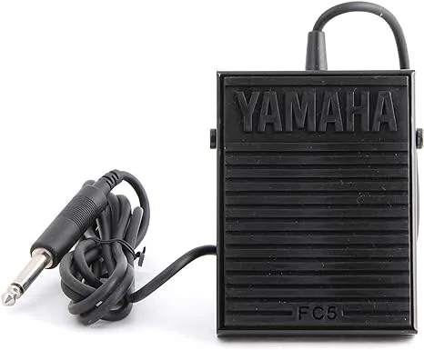 Yamaha FC5 Compact Sustain Pedal for Portable Keyboards, black