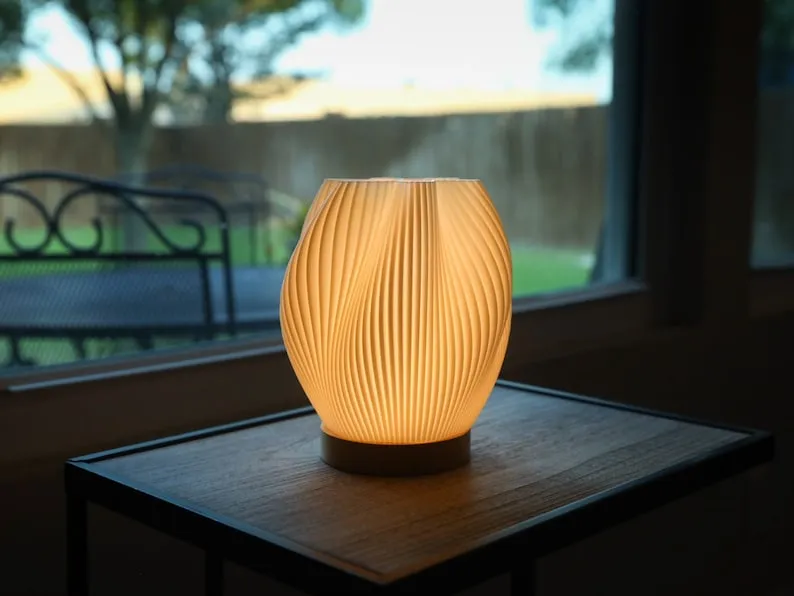 Bloom | modern table lamp