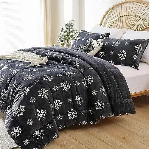 Metallic Snowflake Velvet Comforter Set Christmas Comforter Set Gray