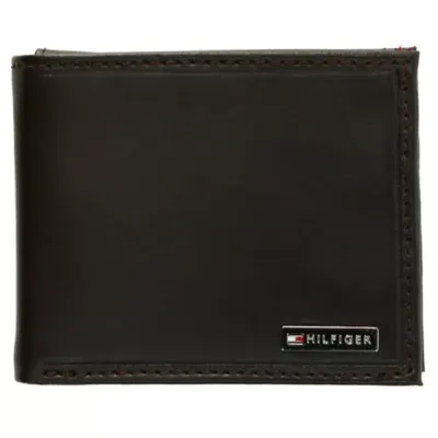 Tommy Hilfiger Men's Leather Fordham Passcase Bifold Wallet, Brown