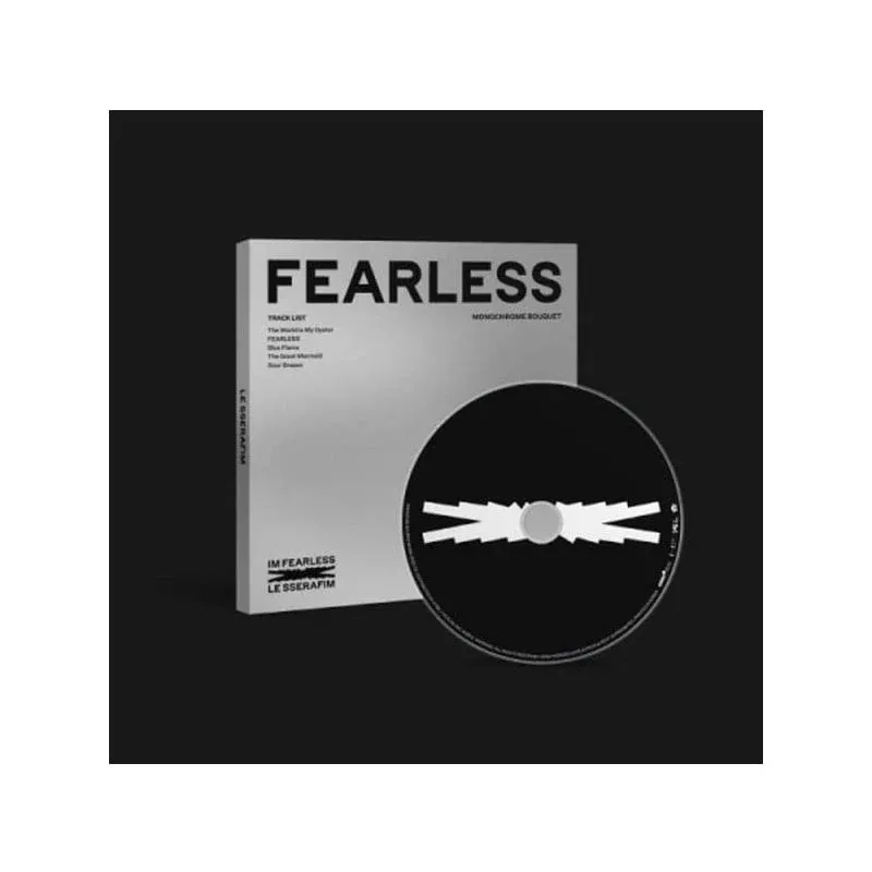 LE SSERAFIM FEARLESS 1st Mini Album Monochrome Bouquet Version Contents+Trakcing Sealed