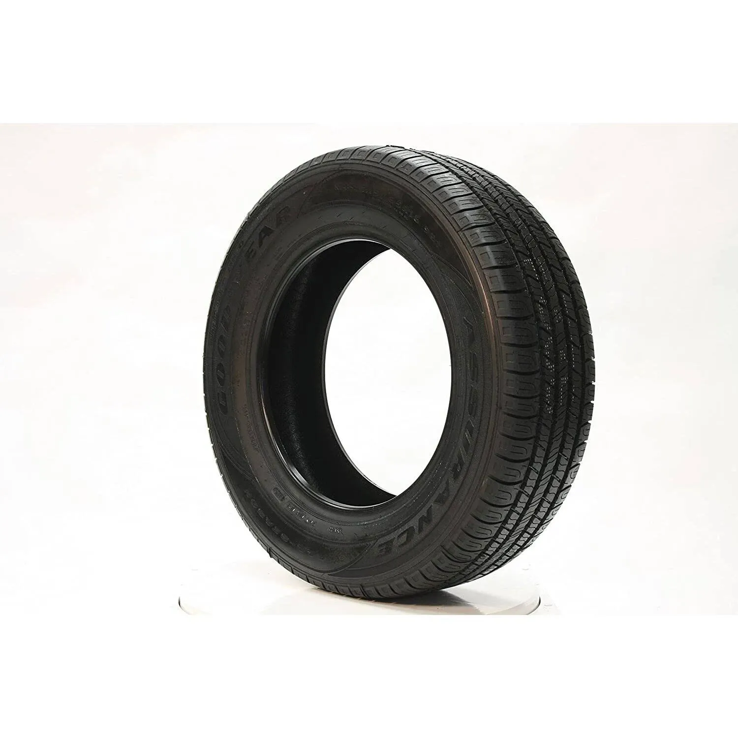 1 New Goodyear Assurance All-season  - 205/55r16 Tires 2055516 205 55 16