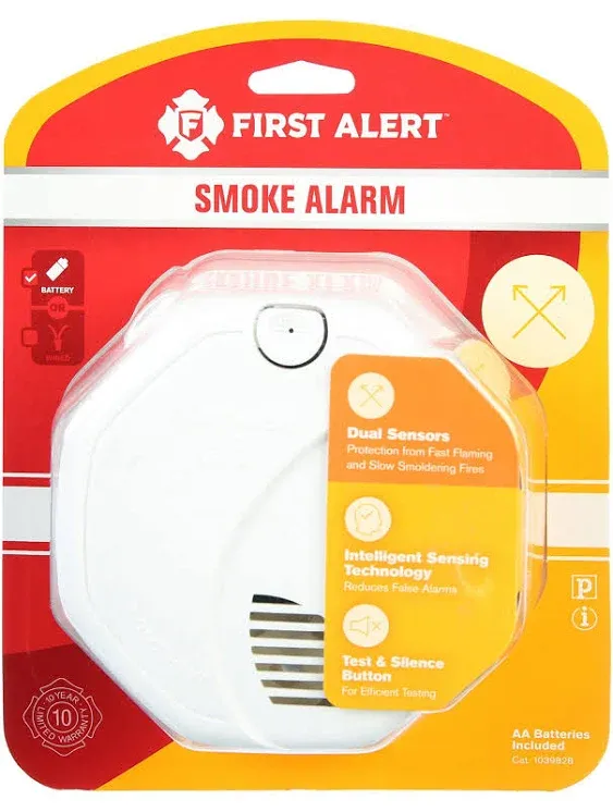 First Alert Dual Sensor Smoke Alarm