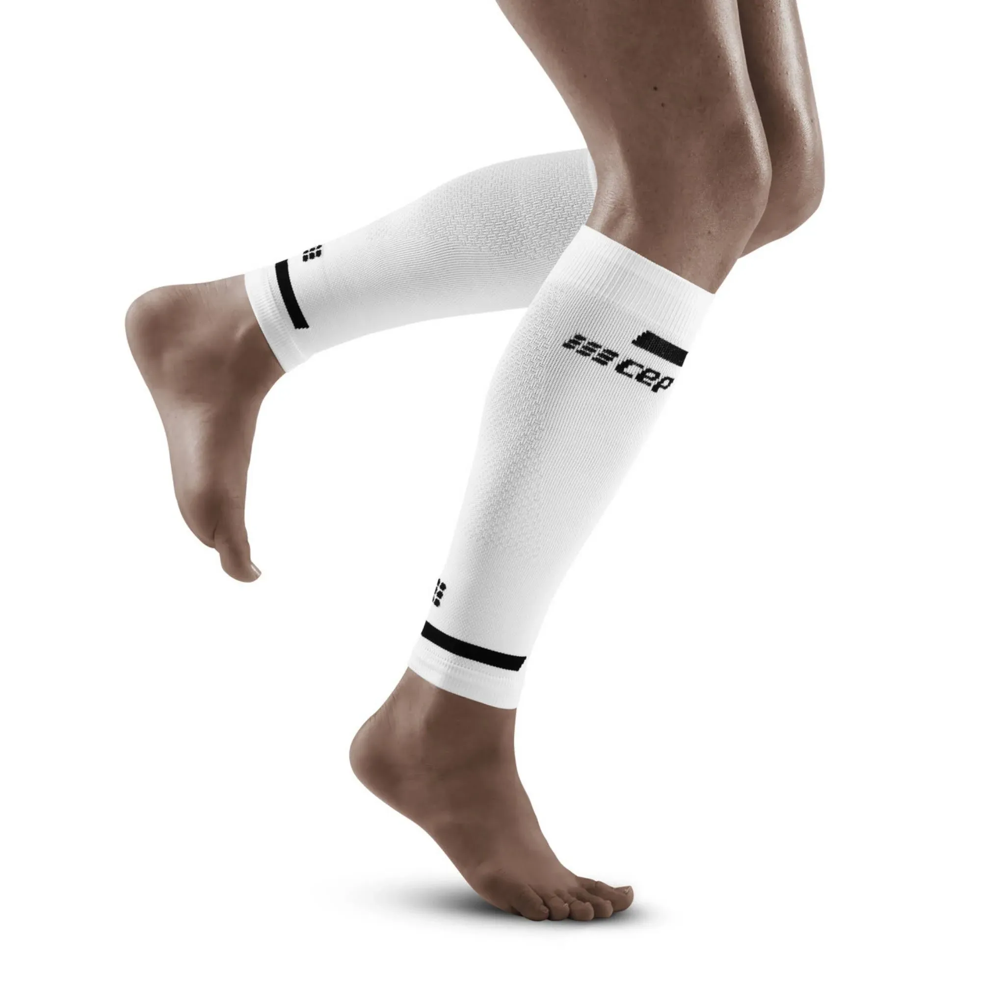 CEP Women's The Run Compression Calf Sleeves 4.0 / IV / Black