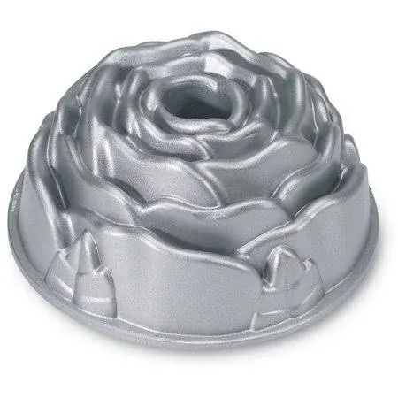 Nordic Ware Rose Bundt Pan, Silver