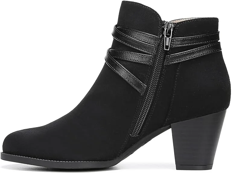 LifeStride Women's Jezebel Ankle Bootie