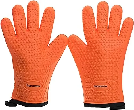 KITCHEN PERFECTION Silicone Smoker Oven Gloves -Extreme Heat Resistant BBQ Gloves -Handle Hot Food Right on Your Grill Fryer Pit|Waterproof Oven Mitts |Superior Value Set+3 Bonuses