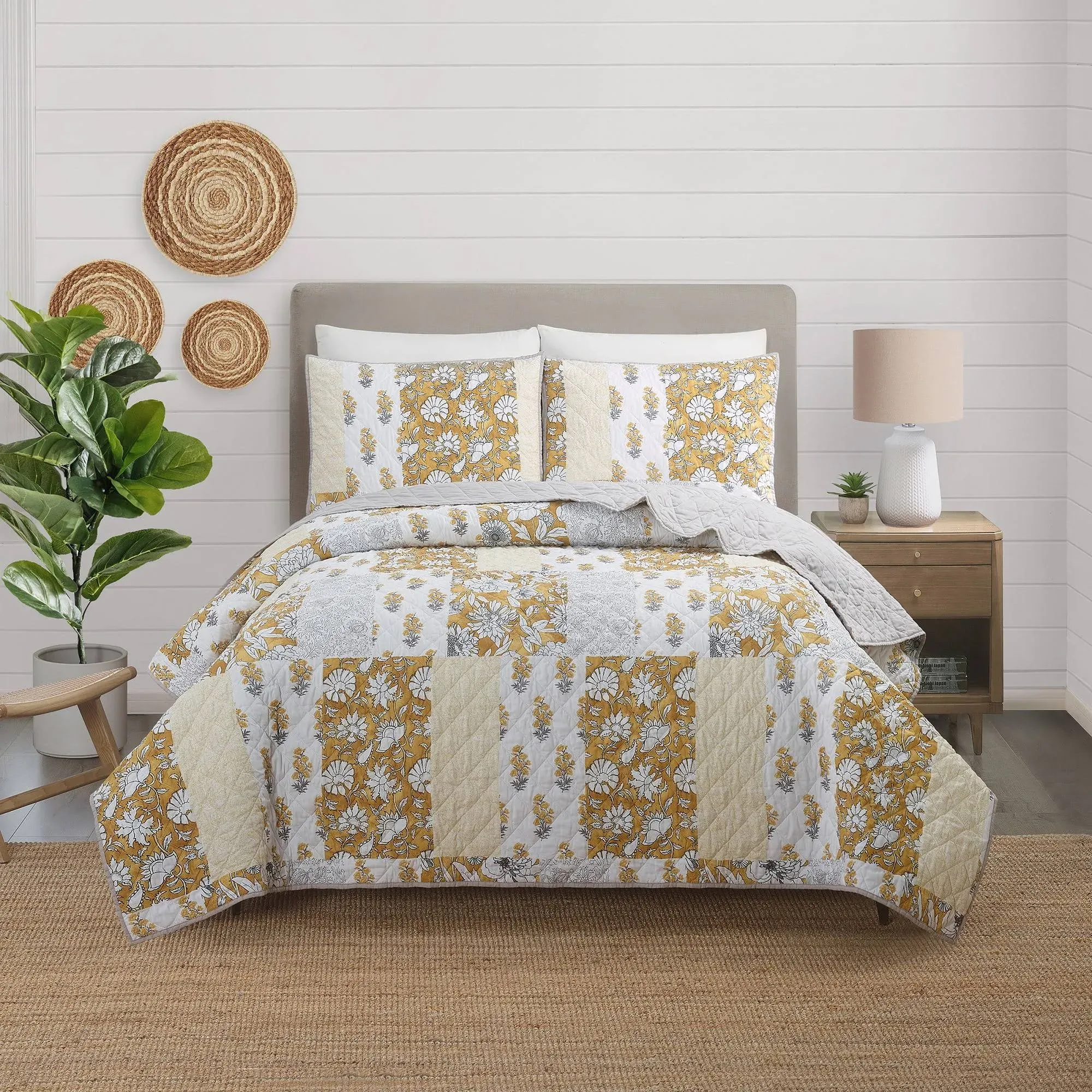 Modern Heirloom Saffron 3-Piece Quilt Set