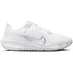 Nike Women's Pegasus 40 Running Shoes