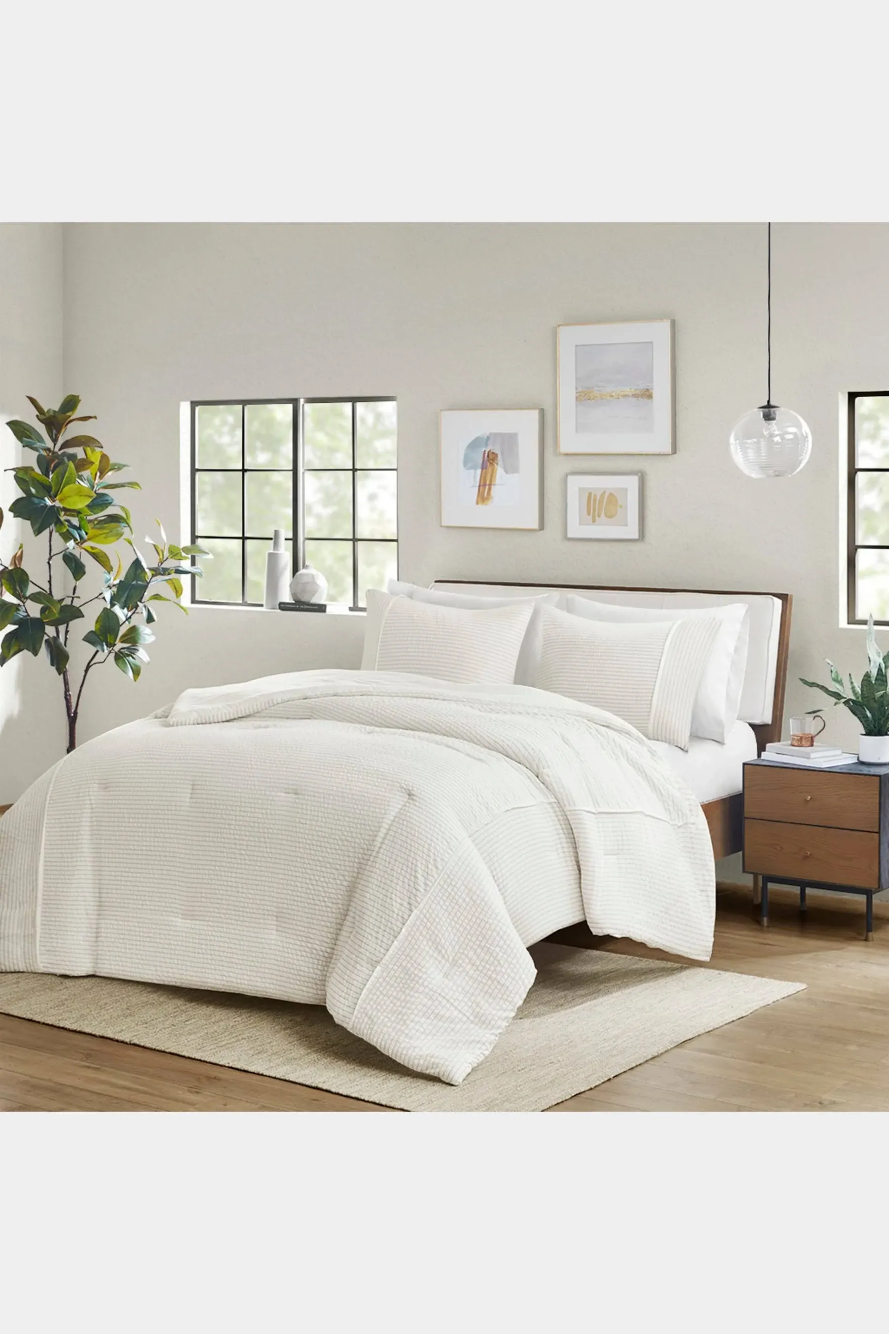 Beautyrest Apollo 3-Piece Striped Seersucker Oversized Comforter Set - Ivory