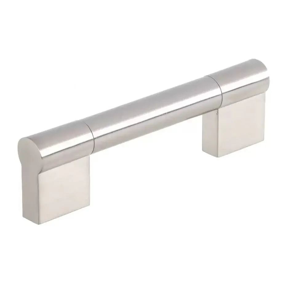 Richelieu Contemporary Pull, 3-3/4" Center-to-Center, Brushed Nickel